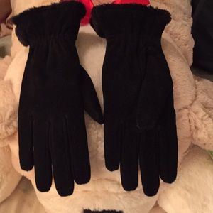 Suede gloves